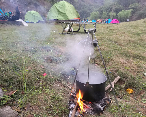 Camping en plein air feu de camp trépied suspendu pot pique-nique feu support en alliage d'aluminium trépied camping fournitures